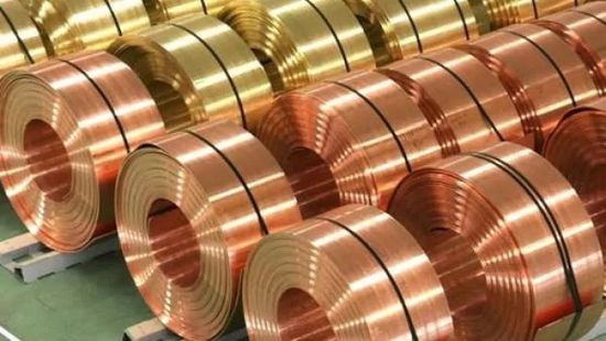 استقرار أسعار النحاس قرب أعلى مستوياتها في شهر