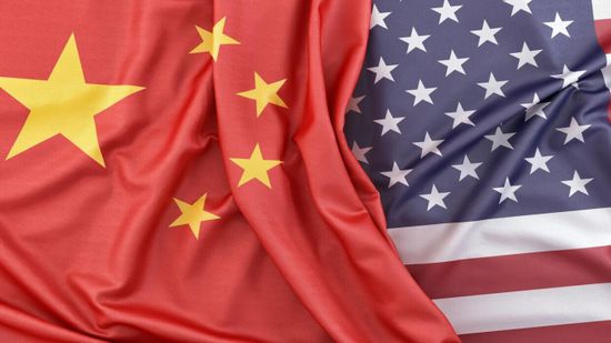 خبير يحذر من حرب تجارية أمريكية صينية وشيكة