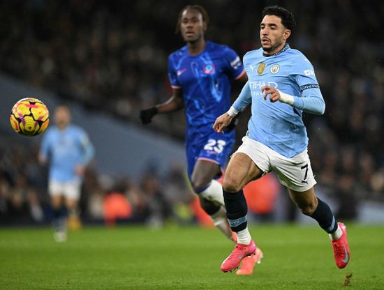 وسط تألق مرموش.. مانشستر سيتي يتعادل أمام تشيلسي في الشوط الأول