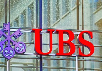 "يو بي إس": انخفاض الفائدة مرهون بتأثير التعريفات الجمركية