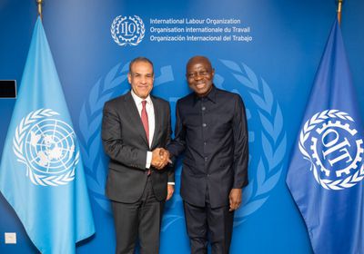 وزير الخارجية المصري يلتقي بالمُدير العام لمُنظمة العمل الدولية