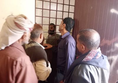 انتقالي لحج يتفقد أوضاع السجناء في قسم شرطة حبيل جبر ردفان