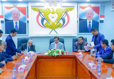 توقيع عقد إنشاء كلية الطب البشري في جامعة شبوة