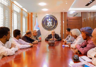 الكثيري يناقش سبل تعزيز أنشطة اتحاد أدباء وكتاب الجنوب