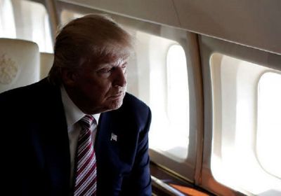 ترامب يطلع على حادث تحطم طائرة ركاب بواشنطن