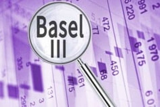 الاتحاد الأوروبي يرجح تأجيل تطبيق معايير "بازل 3"