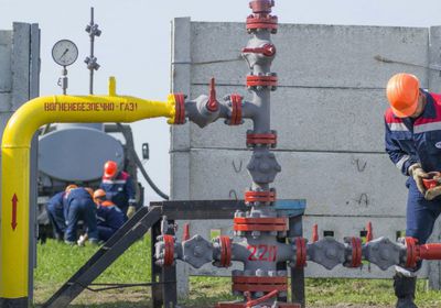 أوكرانيا تُعرض بنيتها التحتية لنقل الغاز الأذربيجاني إلى أوروبا