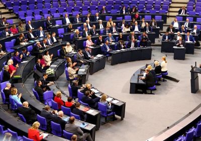 البرلمان الألماني يوافق على تقديم مزيد من المساعدات لأوكرانيا