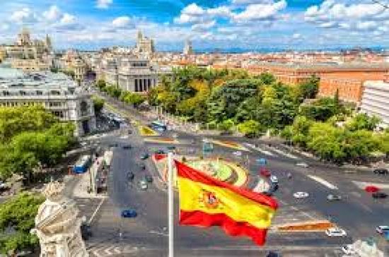 انخفاض البطالة في إسبانيا إلى أدنى مستوى منذ 16 عامًا