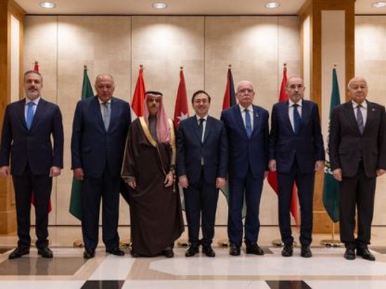 وزراء خارجية عرب يرفضون دعوة ترامب لنقل الفلسطينيين من غزة