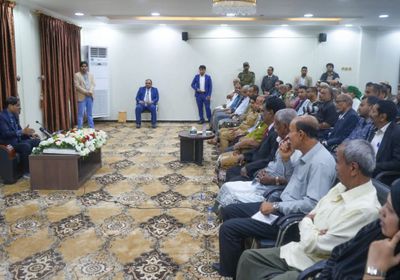 البحسني يدعو لمكافحة الفساد وتعزيز الشفافية والاستقرار