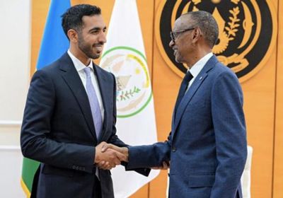 وزير الدولة الإماراتي يبحث مع الرئيس الرواندي تعزيز العلاقات المشتركة