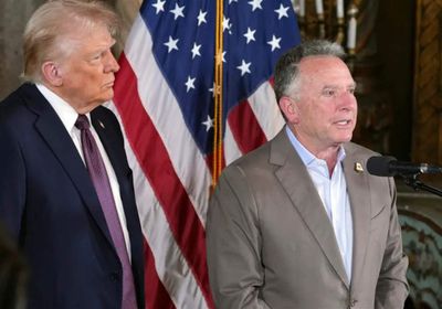 نتنياهو يتحدث مع المبعوث الأمريكي للشرق الأوسط