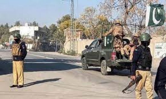 مقتل شرطي باكستاني مع بدء حملة تطعيم ضد شلل الأطفال