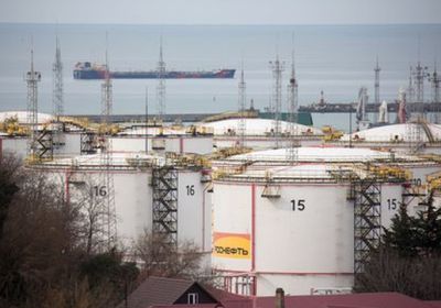 روسيا تكشف عن تراجع إنتاج النفط وارتفاع صادراته في 2024