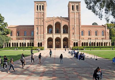 دعوى قضائية تتهم جامعة كاليفورنيا بالتمييز العنصري في القبول