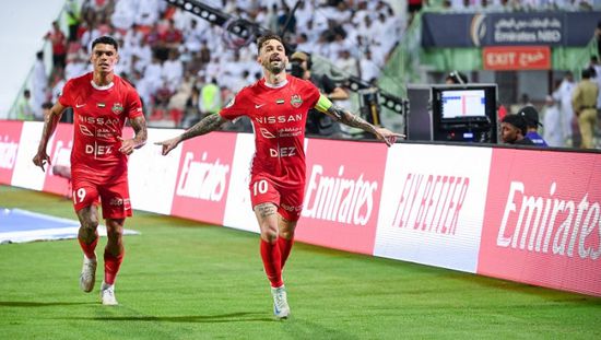 شباب الأهلي يتصدر الدوري الإماراتي بفوز سهل على دبا الحصن