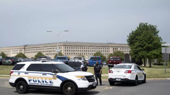 الشرطة الإسبانية: القبض على 11 شخصا بتهمة سرقة 83 ألف قطعة ملابس