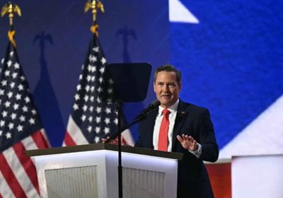 مستشار ترامب: لن نوقف مبيعات الأسلحة لإسرائيل