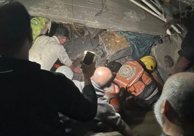    إنقاذ طفلين من تحت أنقاض منزل فجرته إسرائيل بجنين