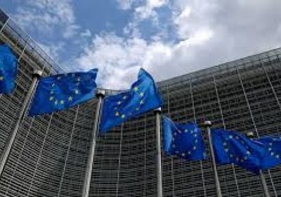 آلاف العمال يتظاهرون قرب مقر المفوضية الأوروبية