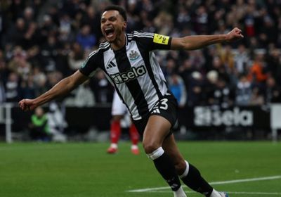 نيوكاسيل يونايتد يهزم آرسنال بثنائية بكأس الرابطة الإنجليزية