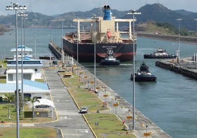 السفن الأمريكية تعبر قناة بنما "مجانًا"