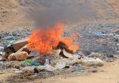 أشغال الشحر: إتلاف 1.5 طن من المنتجات منتهية الصلاحية