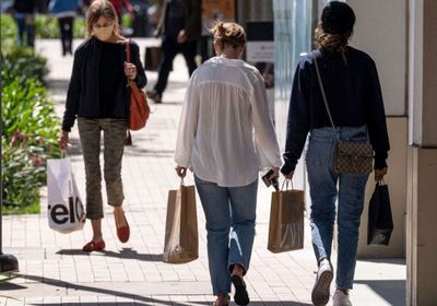 ارتفاع تكاليف العمالة في الولايات المتحدة يهدد بتصاعد التضخم