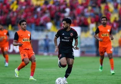 فاركو يفوز على سيراميكا ويتقدم في الدوري المصري