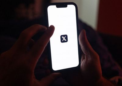 مورغان ستانلي يحاول بيع ديون "إكس" لمستثمرين