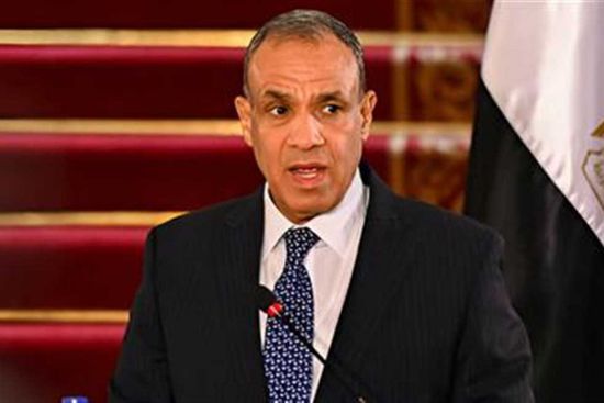 وزير الخارجية المصري يجري اتصالات مكثفة مع عدد من نظرائه العرب