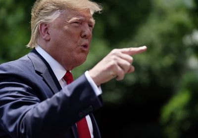 ترامب يوافق على بيع معدات عسكرية لليابان