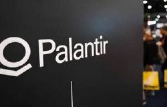 سهم بلانتير يقفز 23% بدعم من نتائج الأعمال