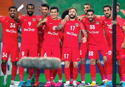 إصابة سعيد سليمان مدافع شباب الأهلي بقطع في الرباط الصليبي