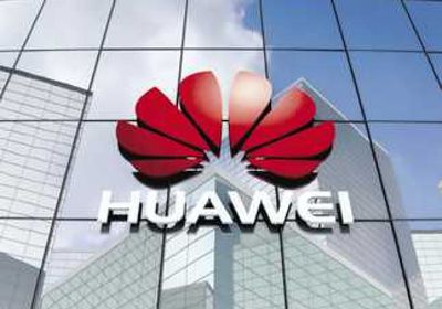 هواوي تتحدى العقوبات وتحقق نموًا قياسيًا