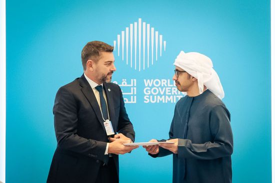تسلمها عبدالله بن زايد.. رئيس الإمارات يتلقى رسالة خطية من نظيره الباراغواي