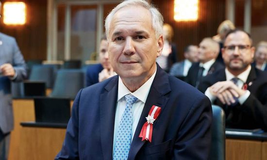 رئيس البرلمان النمساوي: لا مفاوضات سلام دون مشاركة أوكرانيا