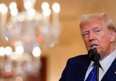 ترامب يهدد بوقف المساعدات عن مصر والأردن