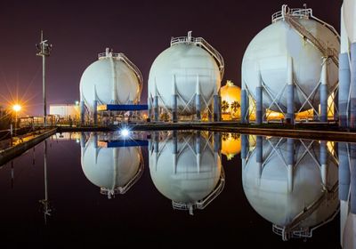 انخفاض مخزونات الغاز الطبيعي الأمريكي يفوق التوقعات