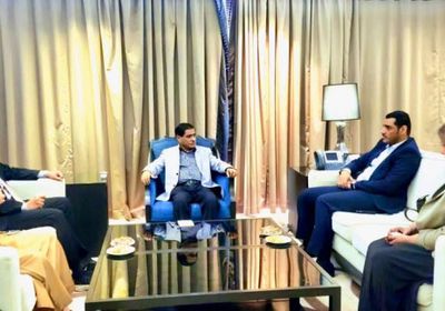 البحسني يكشف عن توجه لإعادة تشكيل الحكومة