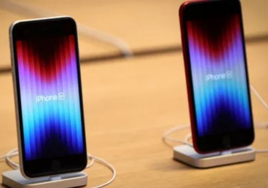 آبل تستعد لإطلاق نسخة محدثة من آيفون SE