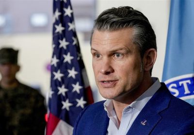 وزير الدفاع الأمريكي: لن ننشر قوات في أوكرانيا