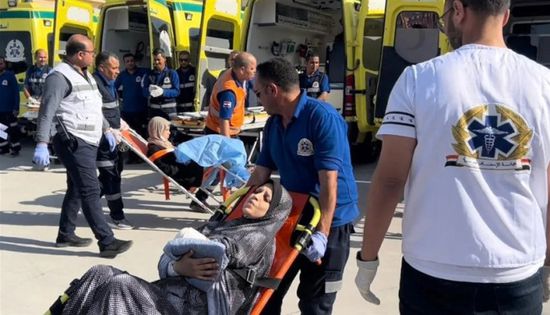 رئيس وزراء اليابان: نعتزم استقبال مصابين من غزة للعلاج