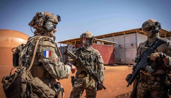 القوات الفرنسية تعلن مغادرة السنغال بحلول نهاية 2025