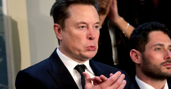 مارك كوبان يتهم إيلون ماسك بالسعي للسلطة المطلقة