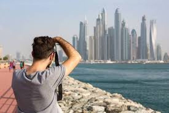 نمو 9%.. دبي تستقبل 18.7 مليون زائر في 2024