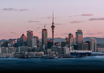 نيوزيلندا تفتح أبوابها للمستثمرين: تسهيلات لجذب الاستثمارات