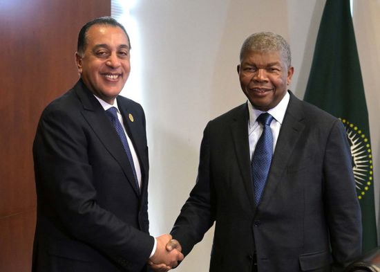 رئيس الوزراء المصري يلتقي رئيس أنجولا على هامش قمة الاتحاد الإفريقي