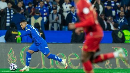 الهلال يواصل التعثر بتعادل مثير مع الرياض